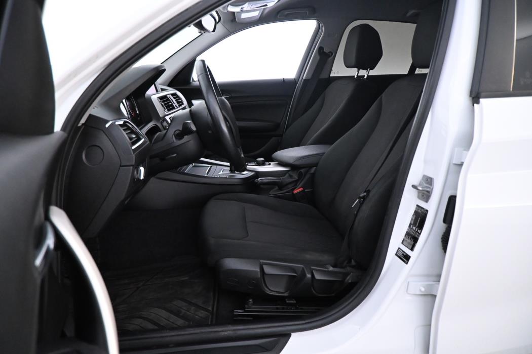 BMW 118 2018