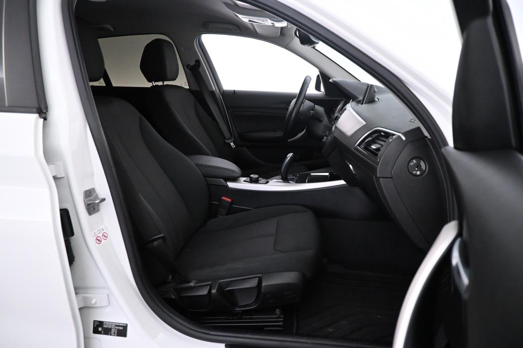 BMW 118 2018