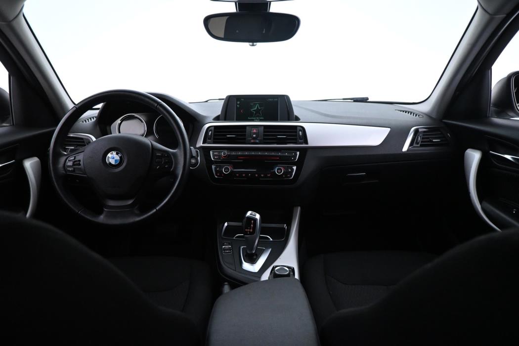 BMW 118 2018