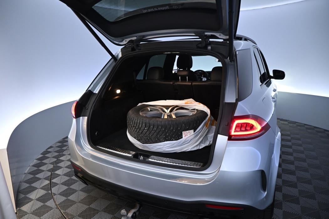 MERCEDES-BENZ GLE 2023