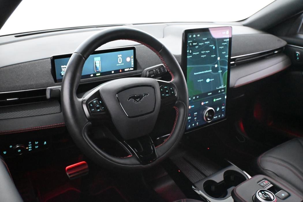 FORD Mustang Mach-E 2022