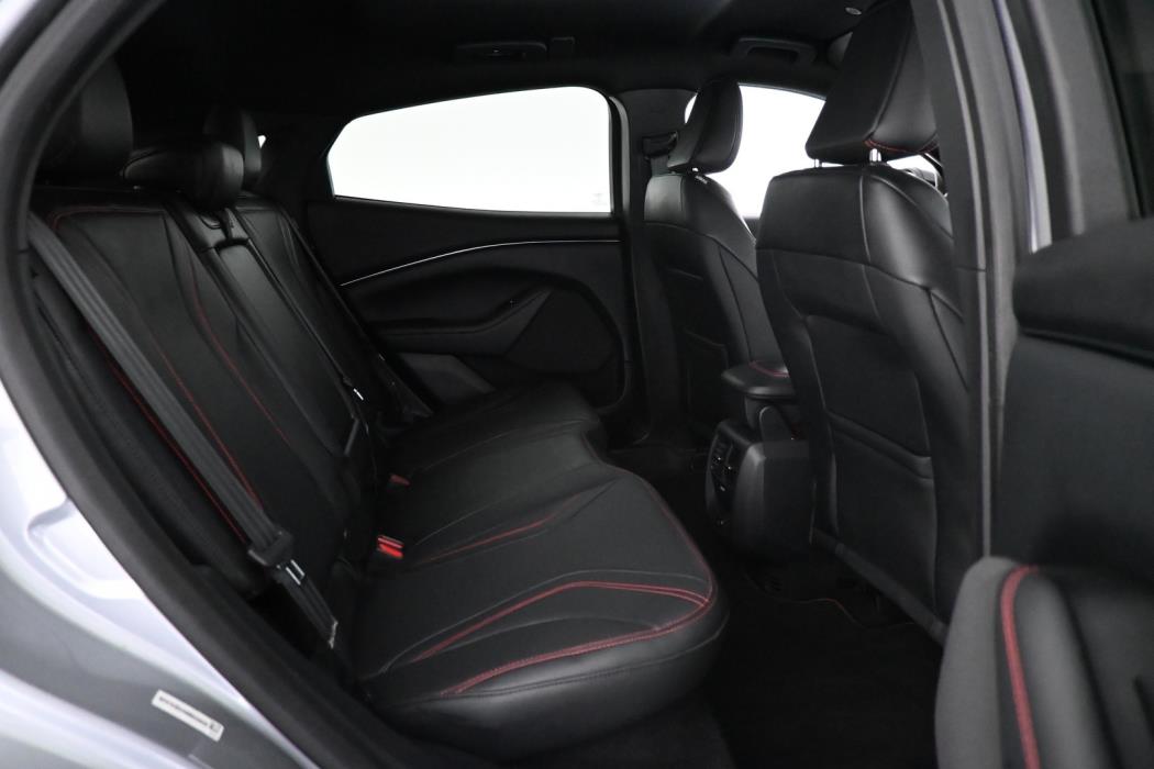 FORD Mustang Mach-E 2022