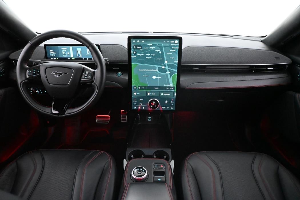 FORD Mustang Mach-E 2022