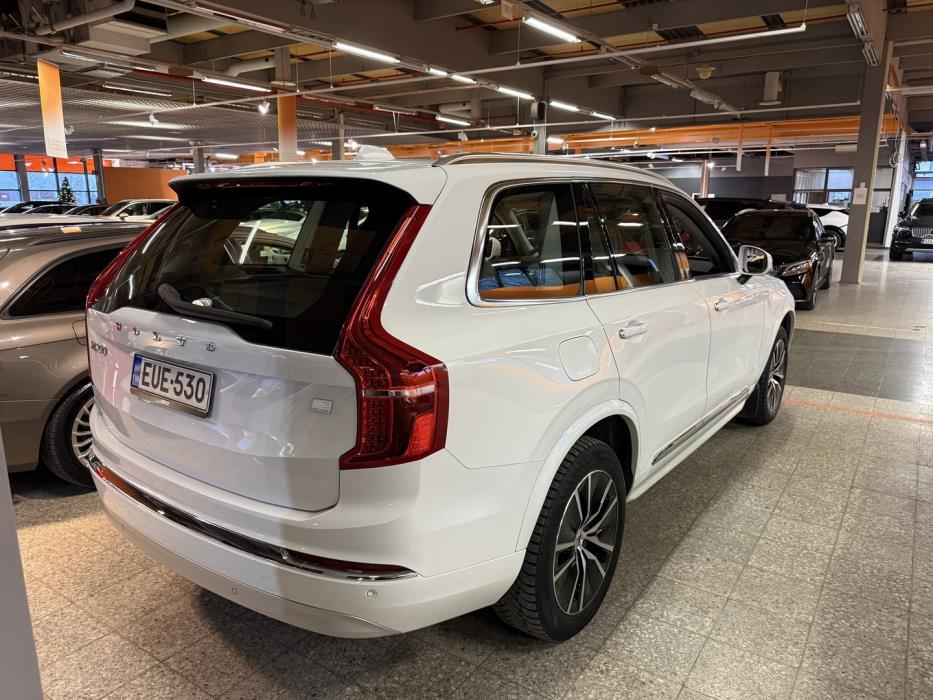 VOLVO XC90 2022