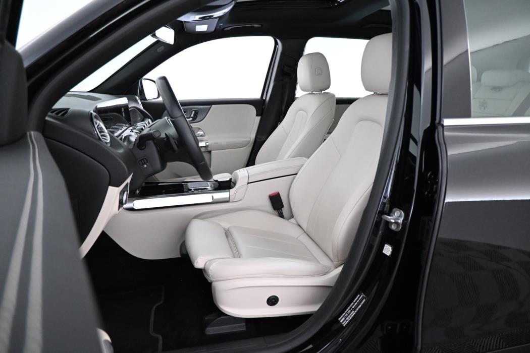 MERCEDES-BENZ EQB 2023