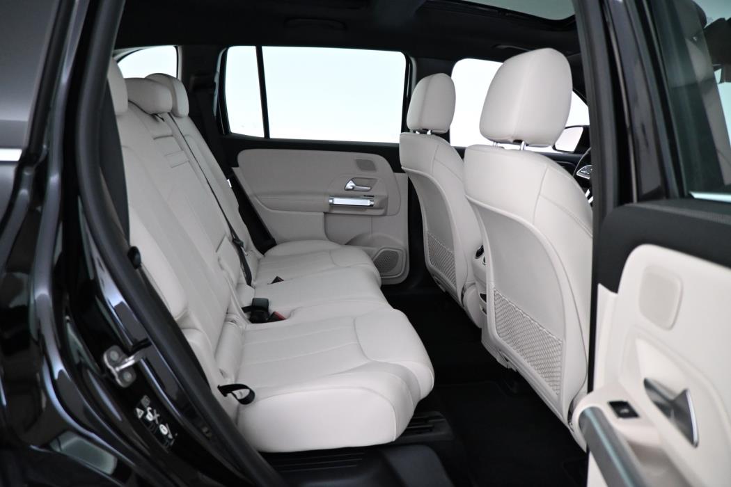 MERCEDES-BENZ EQB 2023