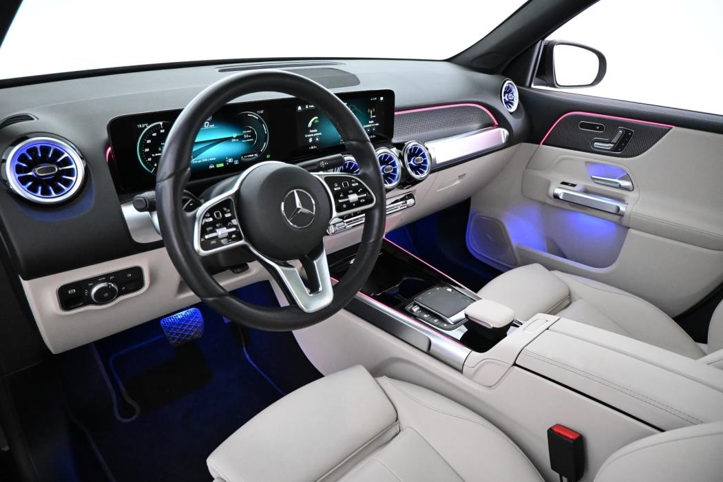 MERCEDES-BENZ EQB 2023
