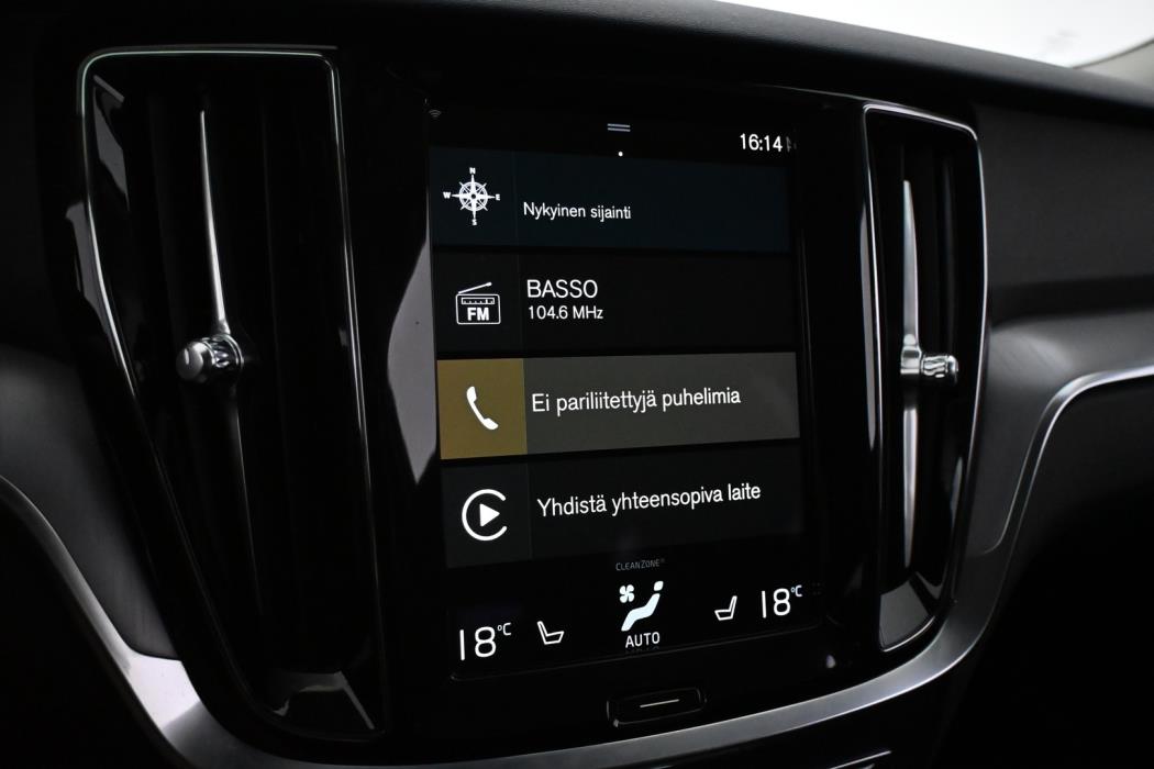 VOLVO V60 2021