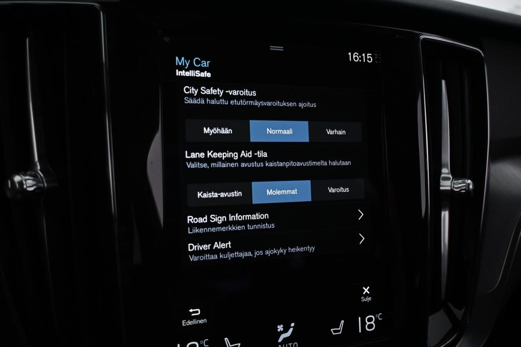 VOLVO V60 2021