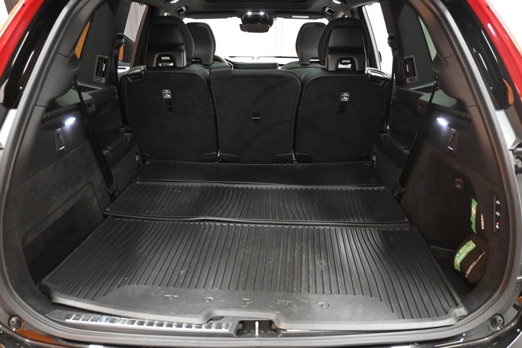 VOLVO XC90 2022