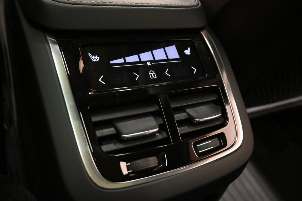 VOLVO XC90 2022