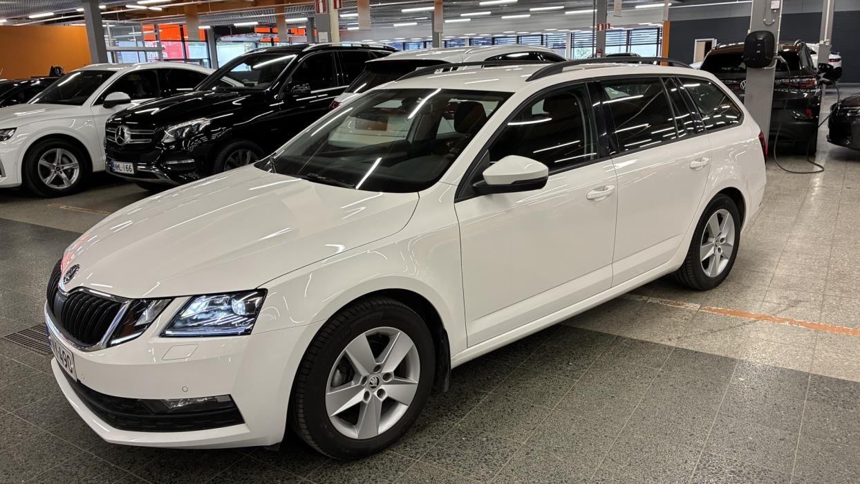 SKODA Octavia 2019