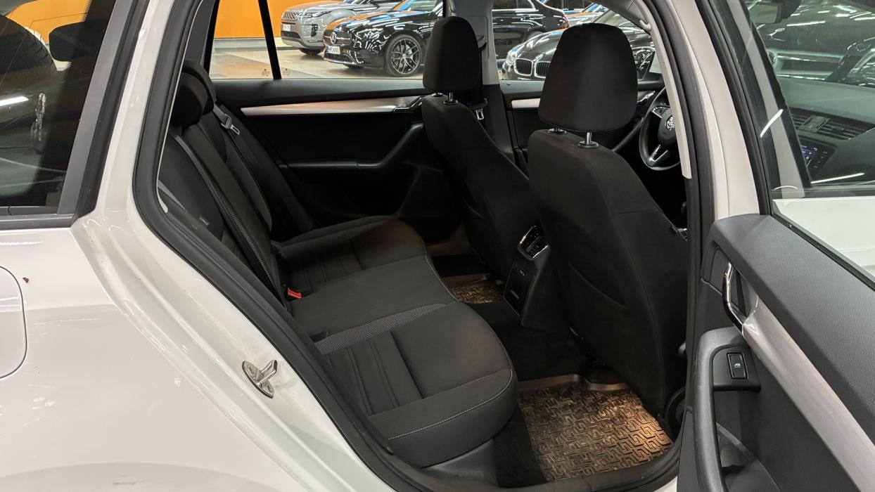 SKODA Octavia 2019