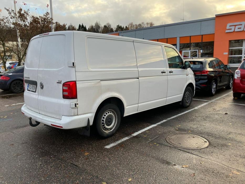 VOLKSWAGEN TRANSPORTER 2016