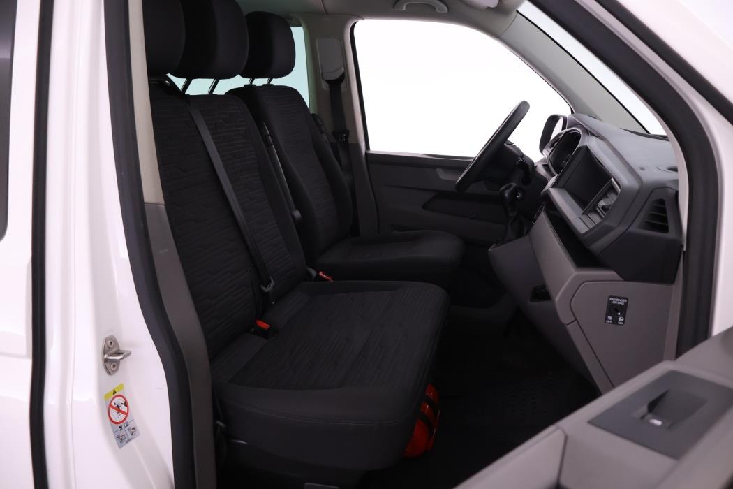 VOLKSWAGEN Caravelle 2020