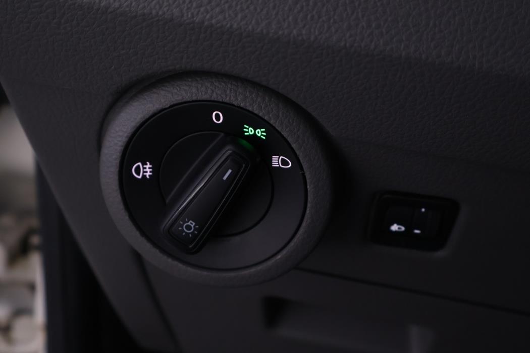 VOLKSWAGEN Caravelle 2020