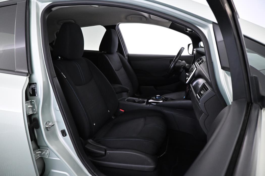 NISSAN Leaf 2018
