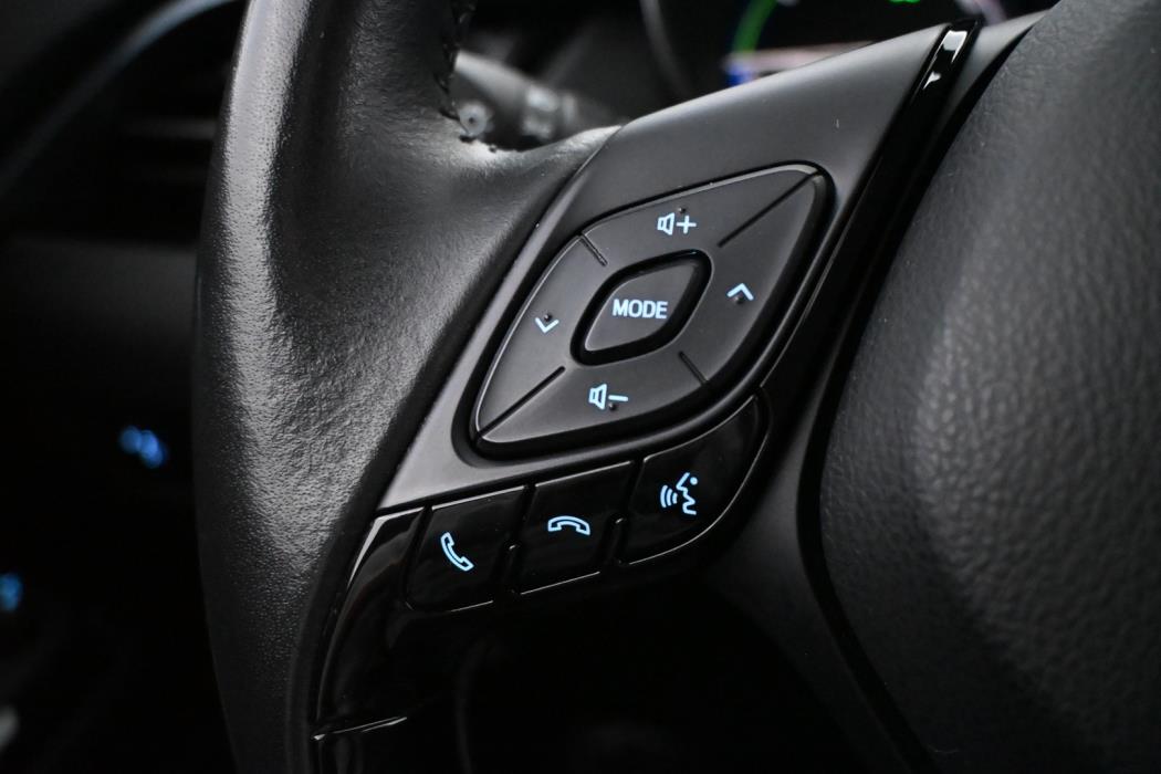 TOYOTA C-HR 2020