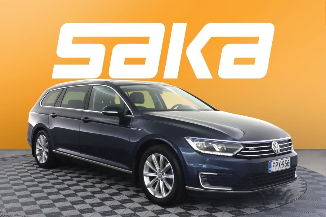 VOLKSWAGEN Passat 2017