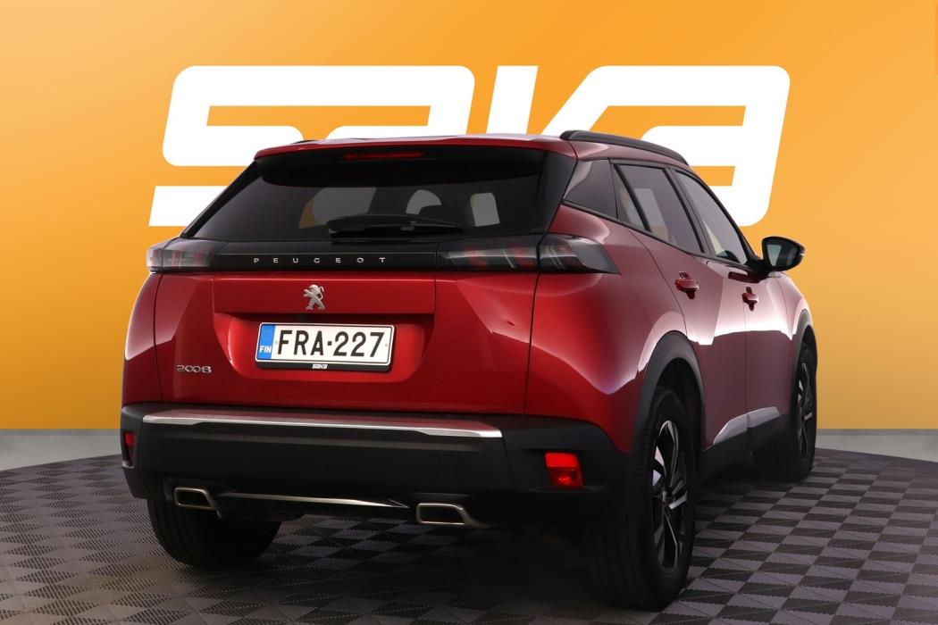 PEUGEOT 2008 2021