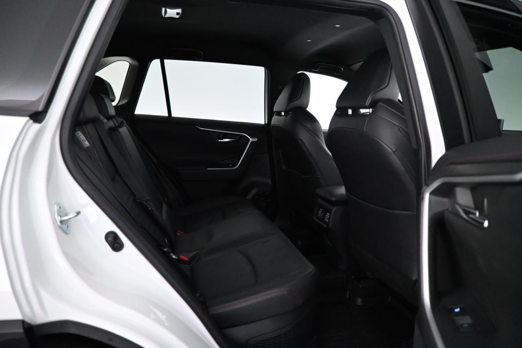 TOYOTA RAV4 PLUG-IN 2021