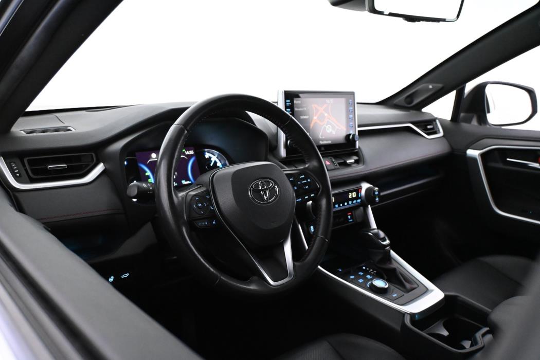 TOYOTA RAV4 PLUG-IN 2021
