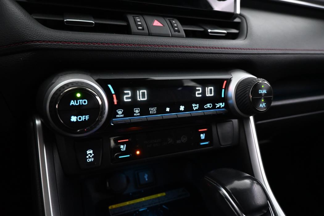 TOYOTA RAV4 PLUG-IN 2021