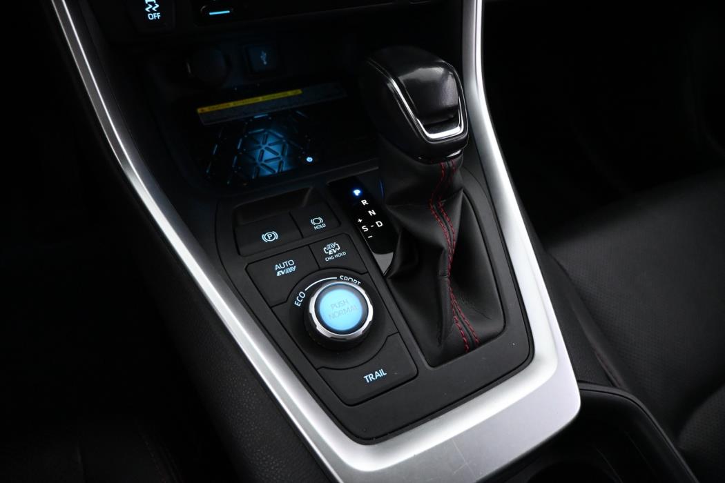 TOYOTA RAV4 PLUG-IN 2021