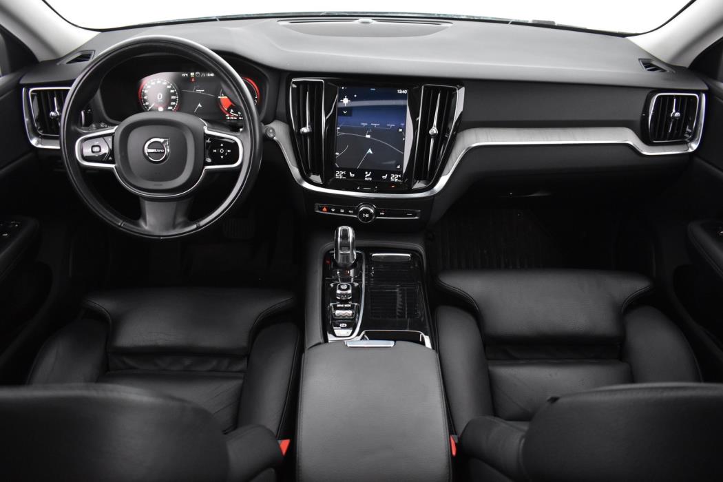 VOLVO V60 2019