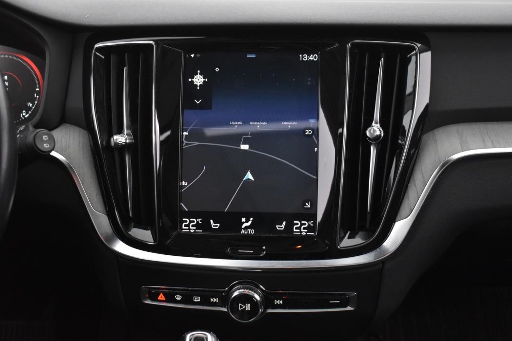 VOLVO V60 2019
