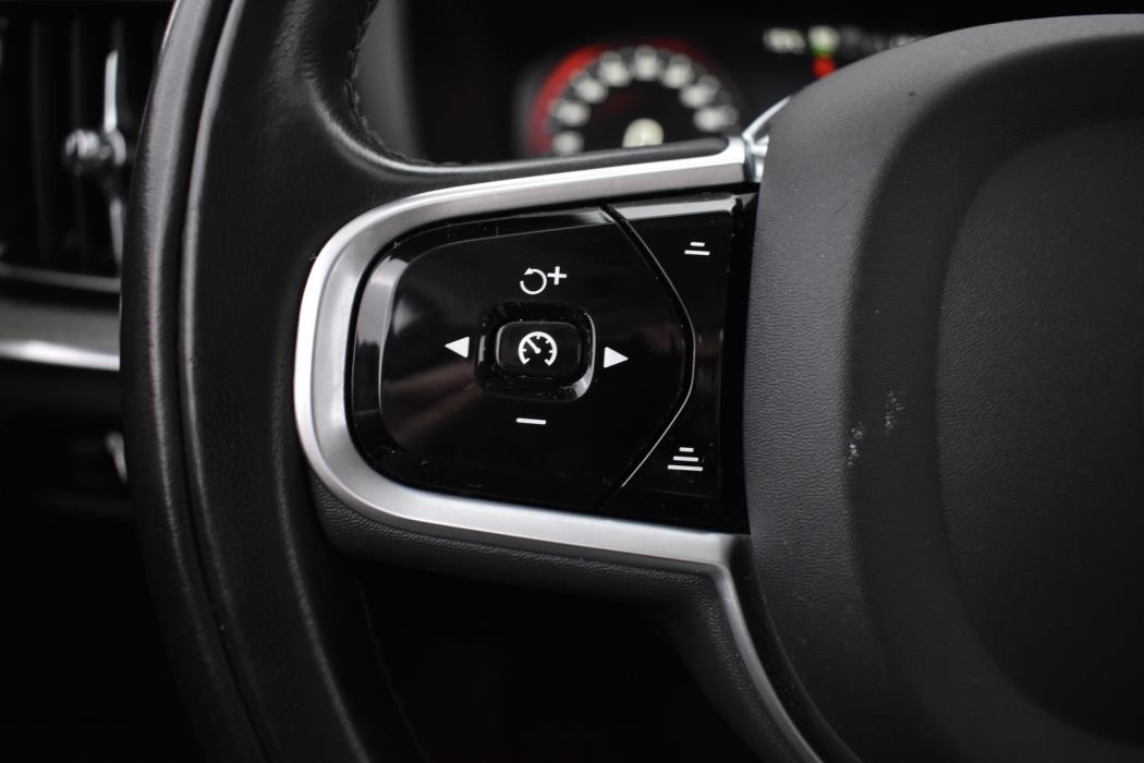 VOLVO V60 2019