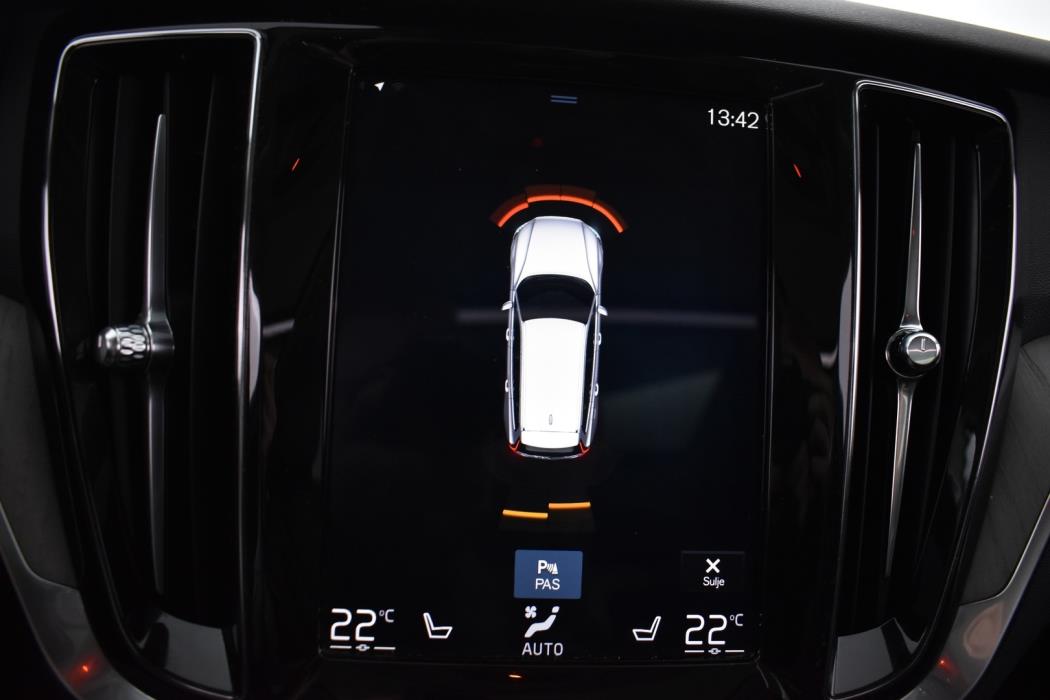 VOLVO V60 2019