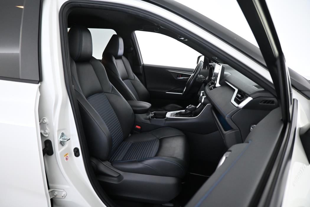 TOYOTA RAV4 2019