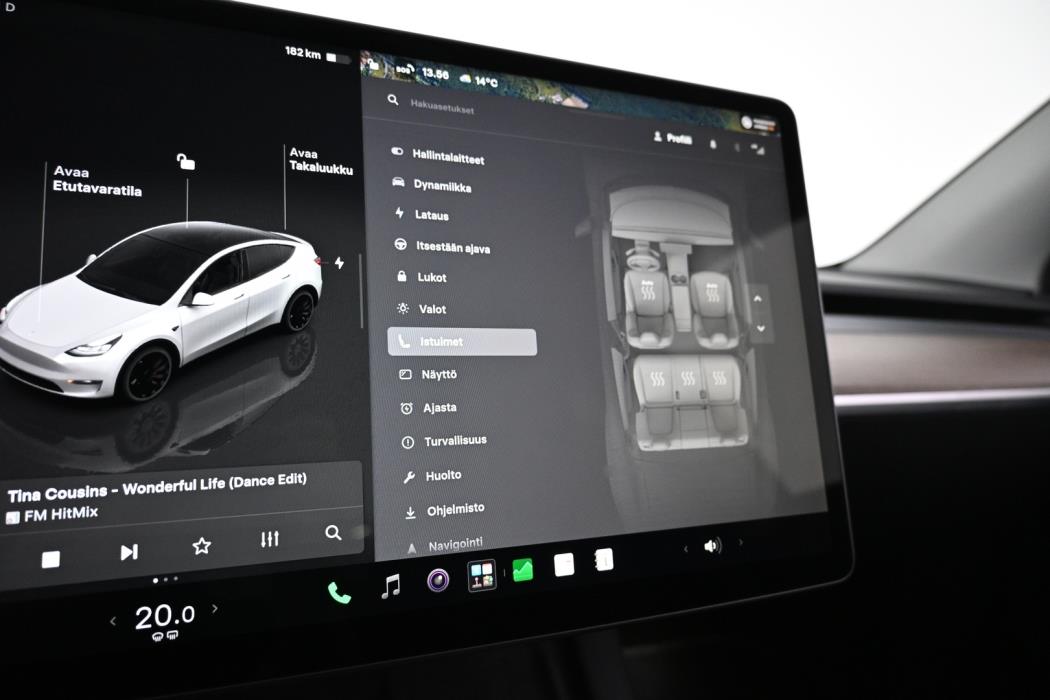 TESLA Model Y 2023