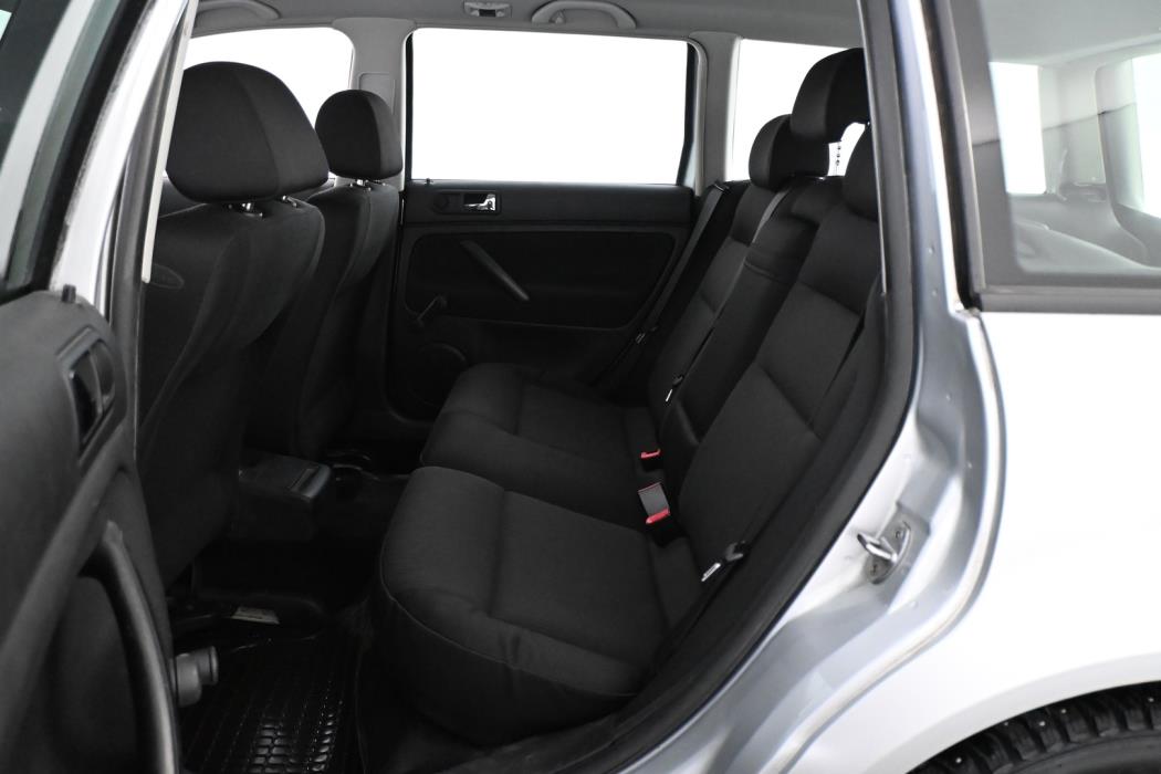VOLKSWAGEN Passat Variant 2002