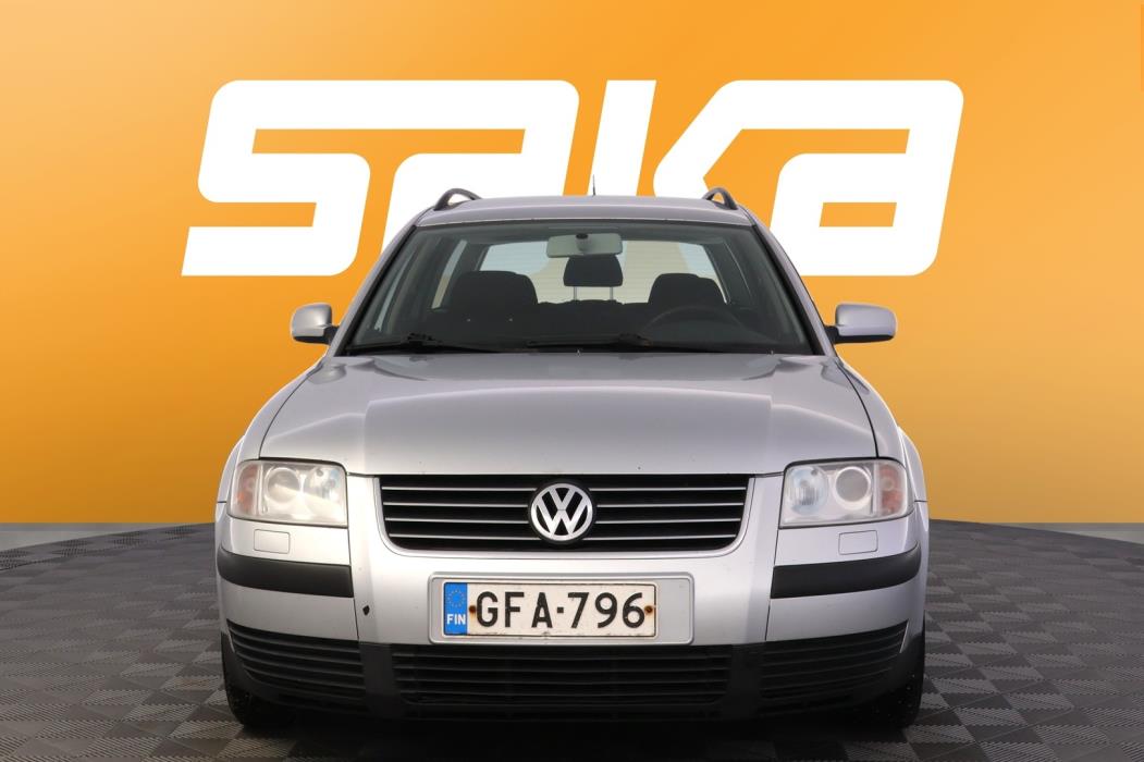 VOLKSWAGEN Passat Variant 2002