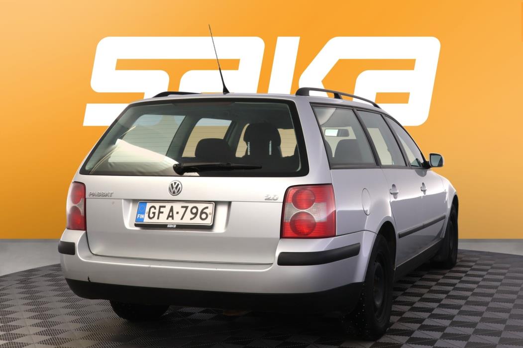 VOLKSWAGEN Passat Variant 2002