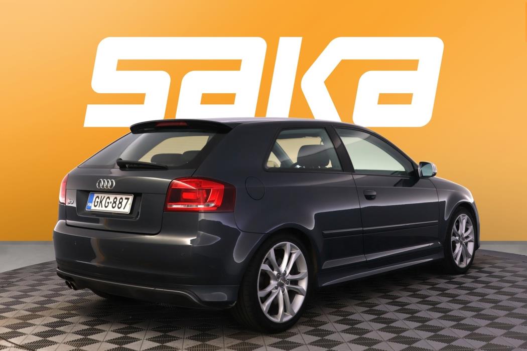 AUDI S3 2012