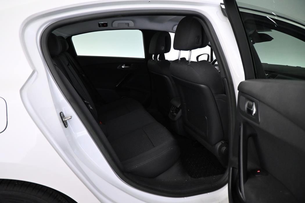 PEUGEOT 508 2012