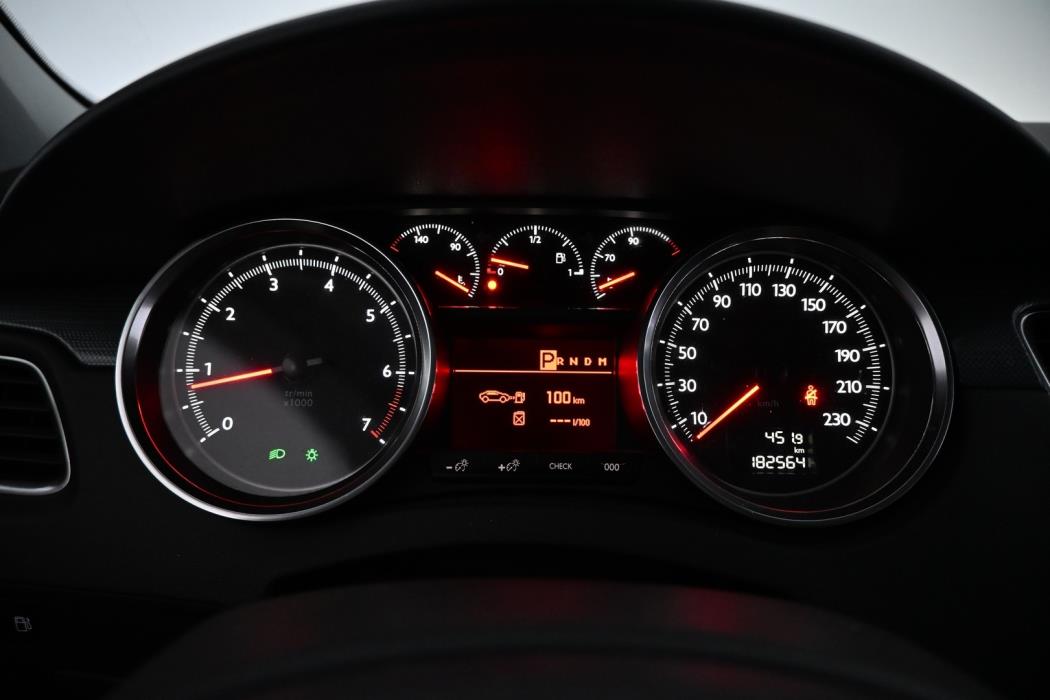 PEUGEOT 508 2012