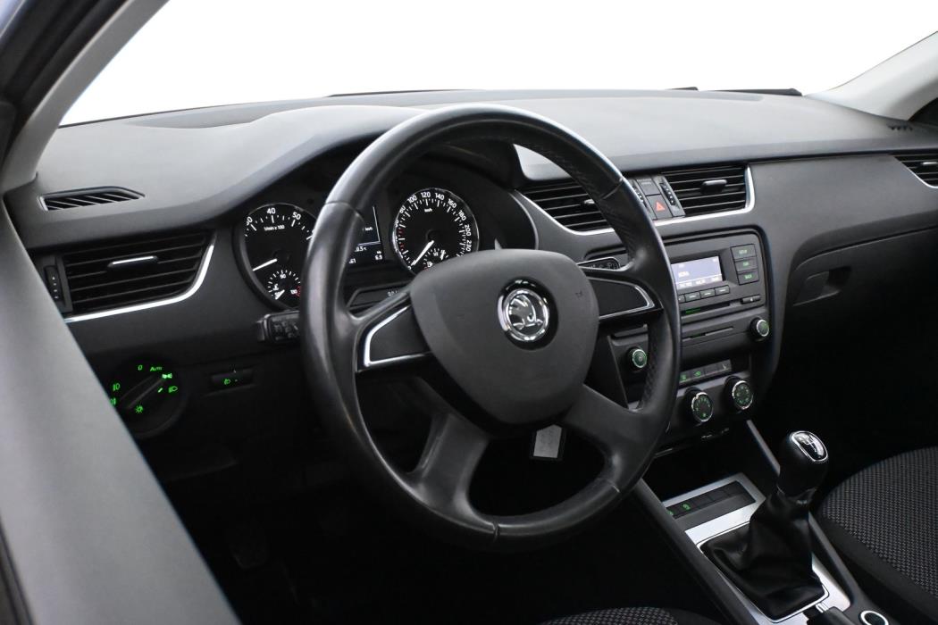 SKODA Octavia 2014