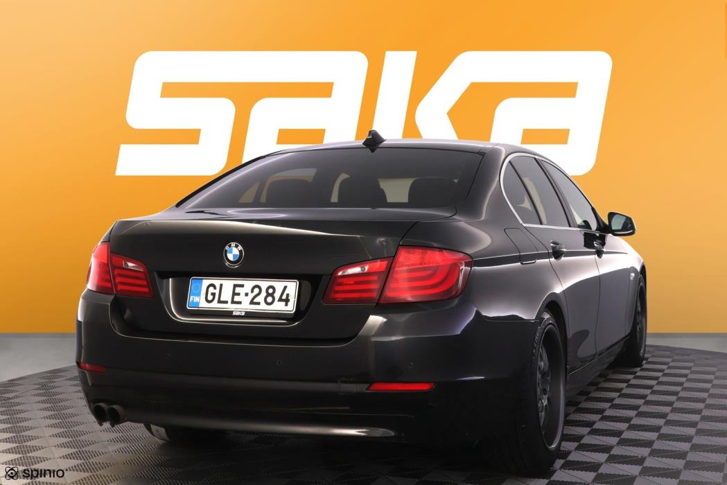 BMW 525 2011