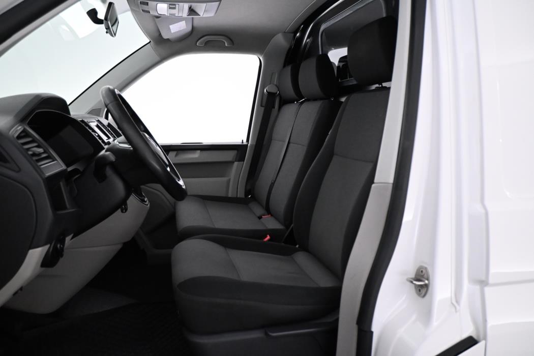 VOLKSWAGEN Transporter 2017