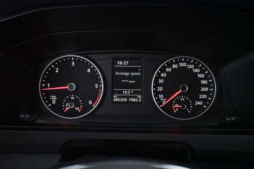 VOLKSWAGEN Transporter 2017