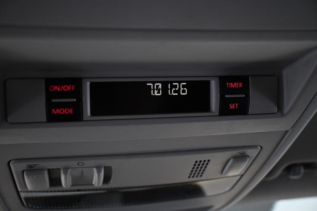 VOLKSWAGEN Transporter 2017