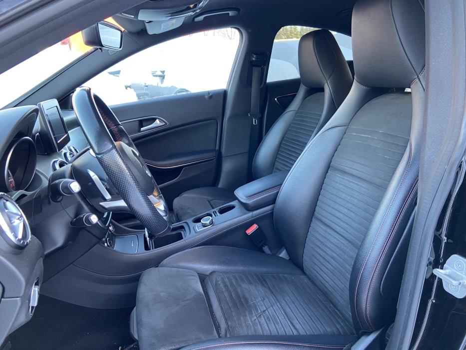 MERCEDES-BENZ CLA 2017