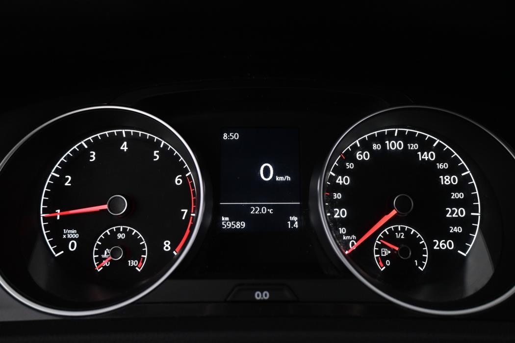 VOLKSWAGEN Golf 2018