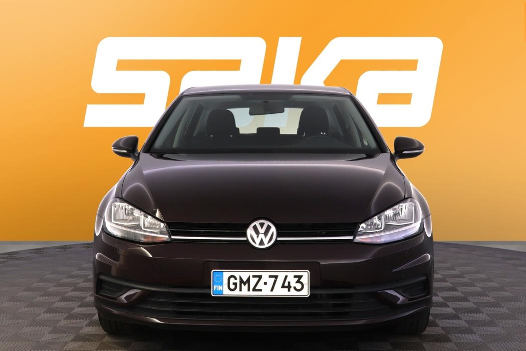 VOLKSWAGEN Golf 2018