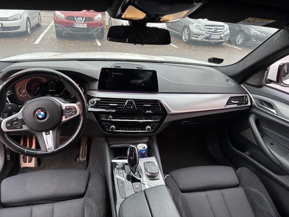BMW 530 2019