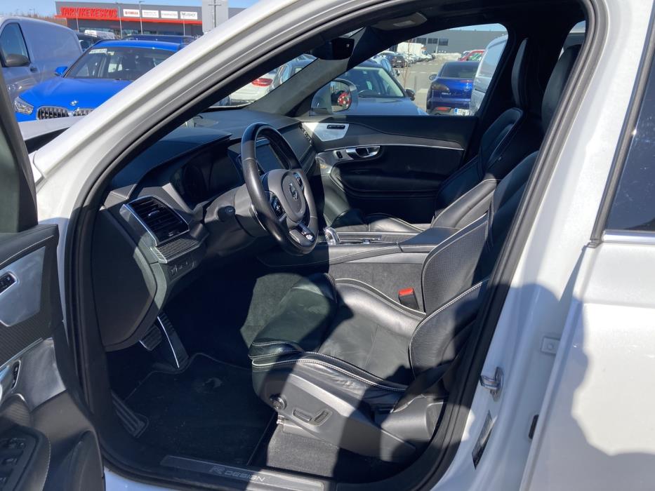 VOLVO XC90 2019